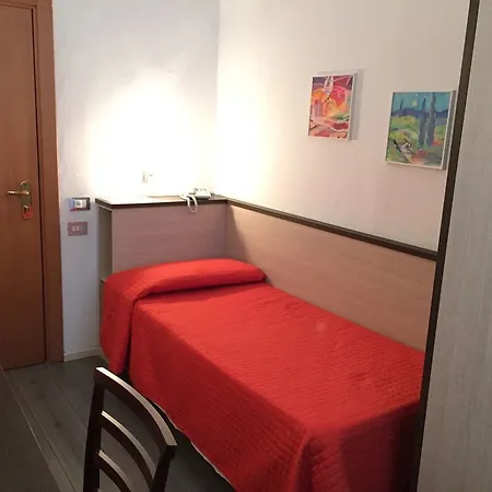 Magenta 3*