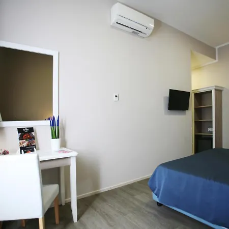 Magenta Флоренция